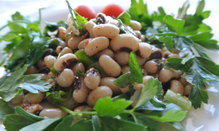 Louvi – cypryjski przepis na pyszny wegański lunch