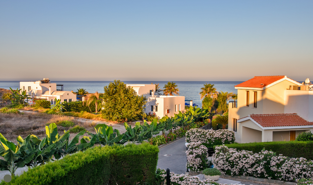 Inwestycja w nieruchomości na Cyprze – kompletny przewodnik na 2025r.